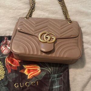 Gucci Beige Quilted Leather Shoulder Bag with Gold Double G
